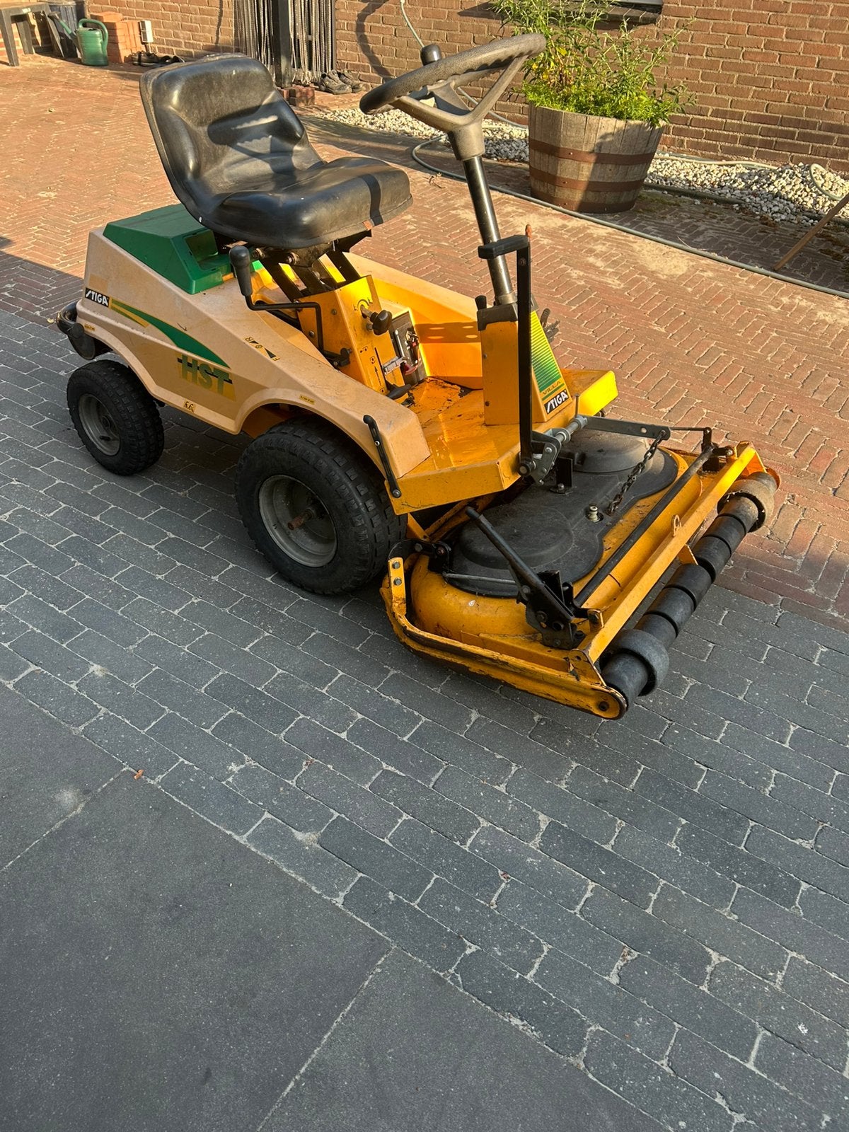 Zitmaaier sitga hst, Tuin en Terras, Zitmaaiers, Ophalen, Zo goed als nieuw