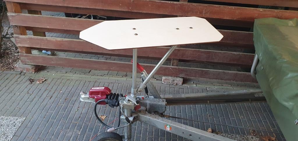 Disseltafel, geschikt voor vouwwagen, Ophalen