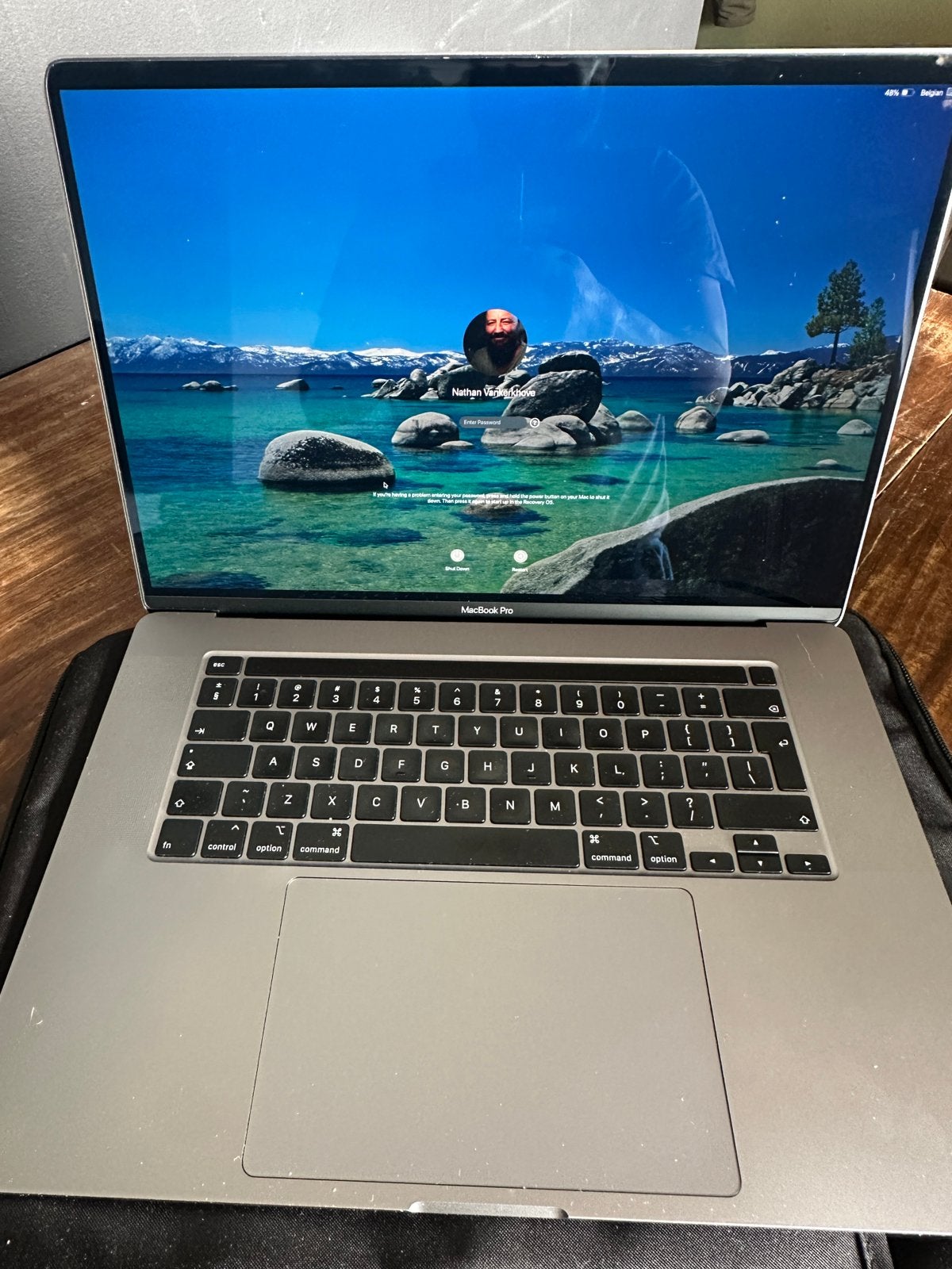 Foto 3 van MacBook Pro