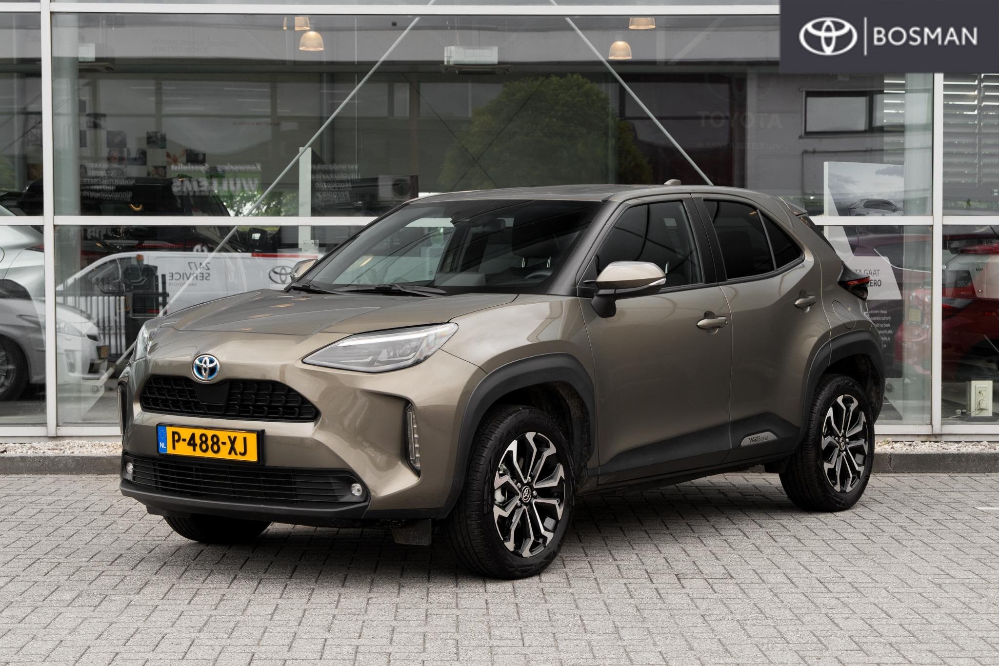 Toyota Yaris Cross 1.5 Hybrid First Edition, Stof, Gebruikt, Automatische klimaatregeling, 116 pk