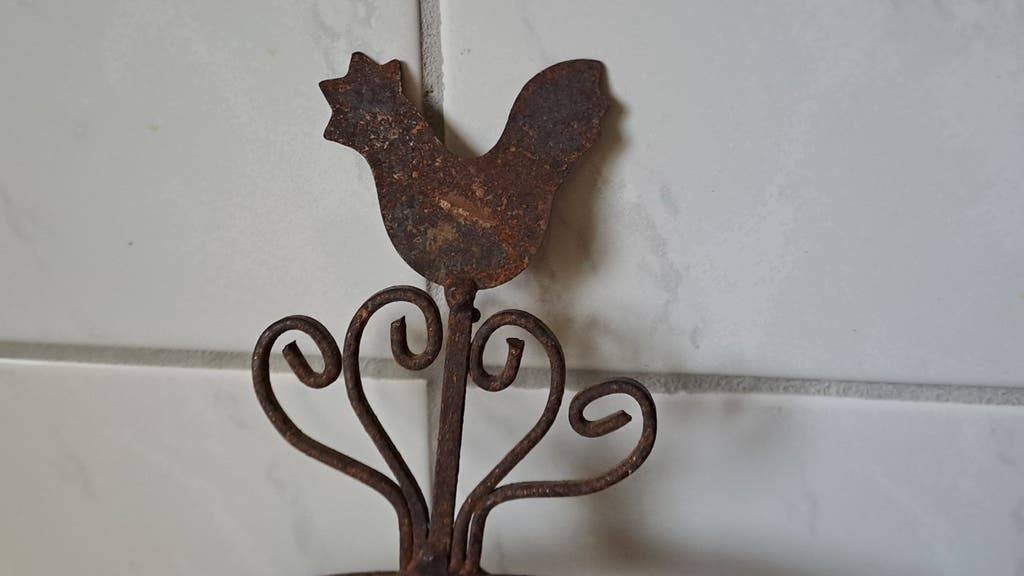 Metalen wandhanger met Haan, Onbekend, Ophalen of Verzenden, Zo goed als nieuw, Bruin