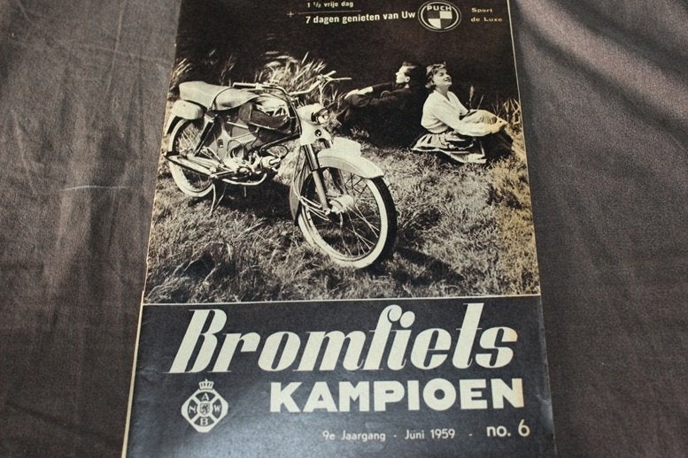 Blad Bromfiets kampioen juni 1959 oa.  FN princess, Fietsen en Brommers, Ophalen of Verzenden, Gebruikt