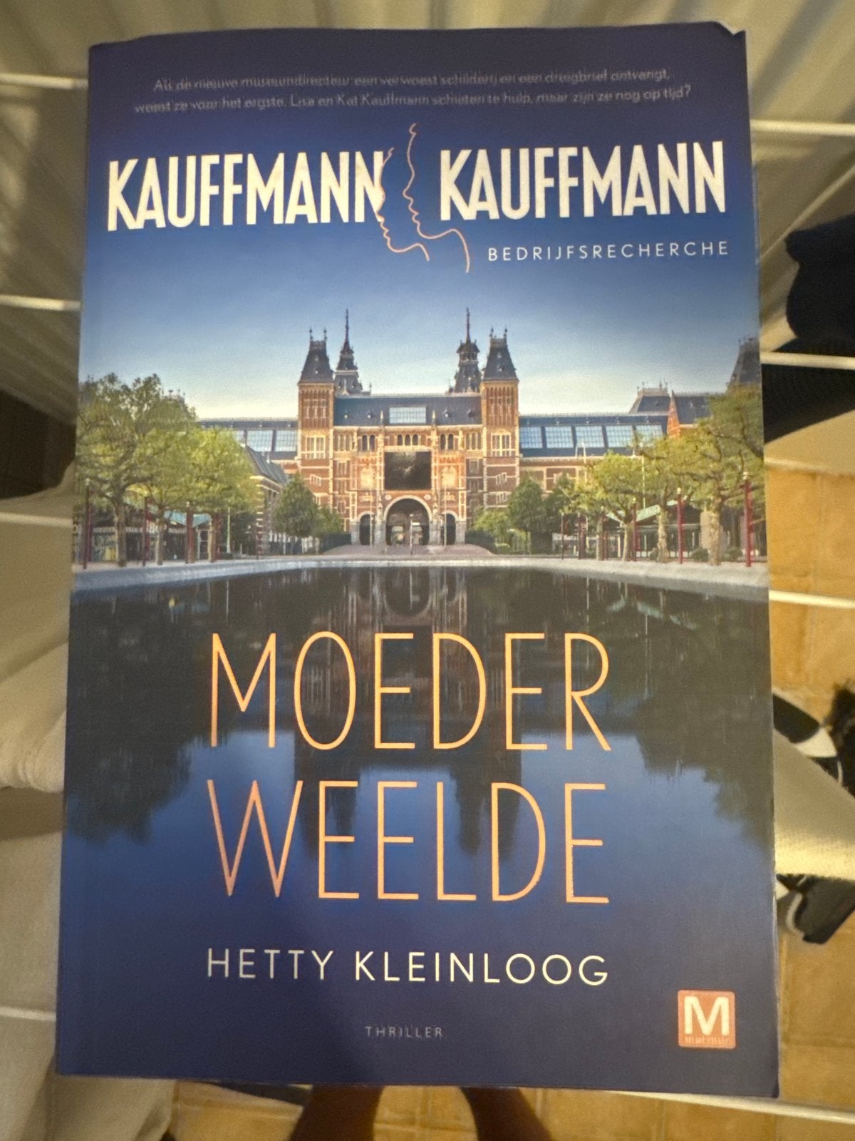 Kauffmann & Kauffmann: Moeder Weelde - Hetty Kleinloog, Ophalen of Verzenden, Zo goed als nieuw