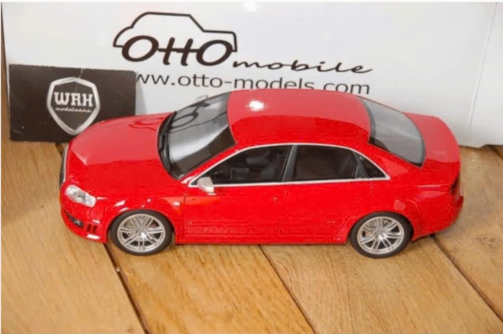 1:18 AUDI RS4 SEDAN B7 red Otto mobile OT400 in box WRH, Hobby en Vrije tijd, Modelauto's | 1:18, Verzenden, Zo goed als nieuw