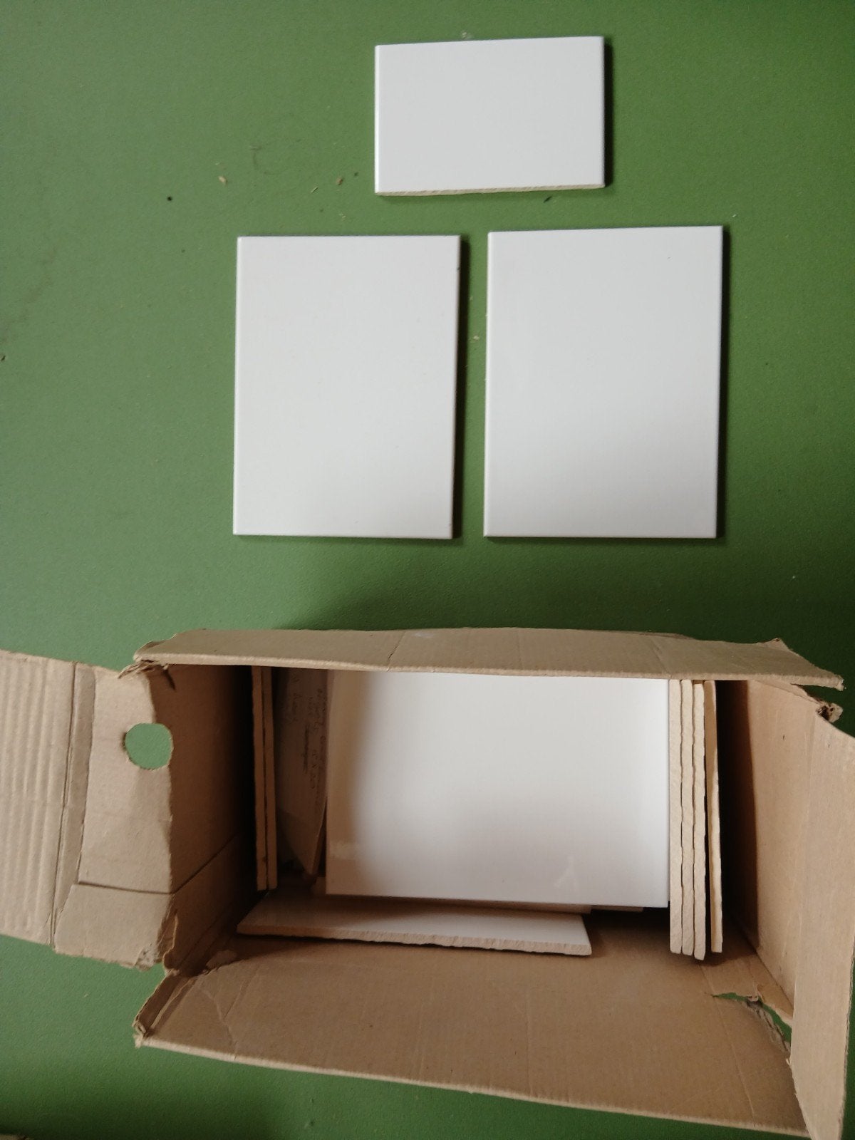 Gratis 13 badkamertegels, Ophalen