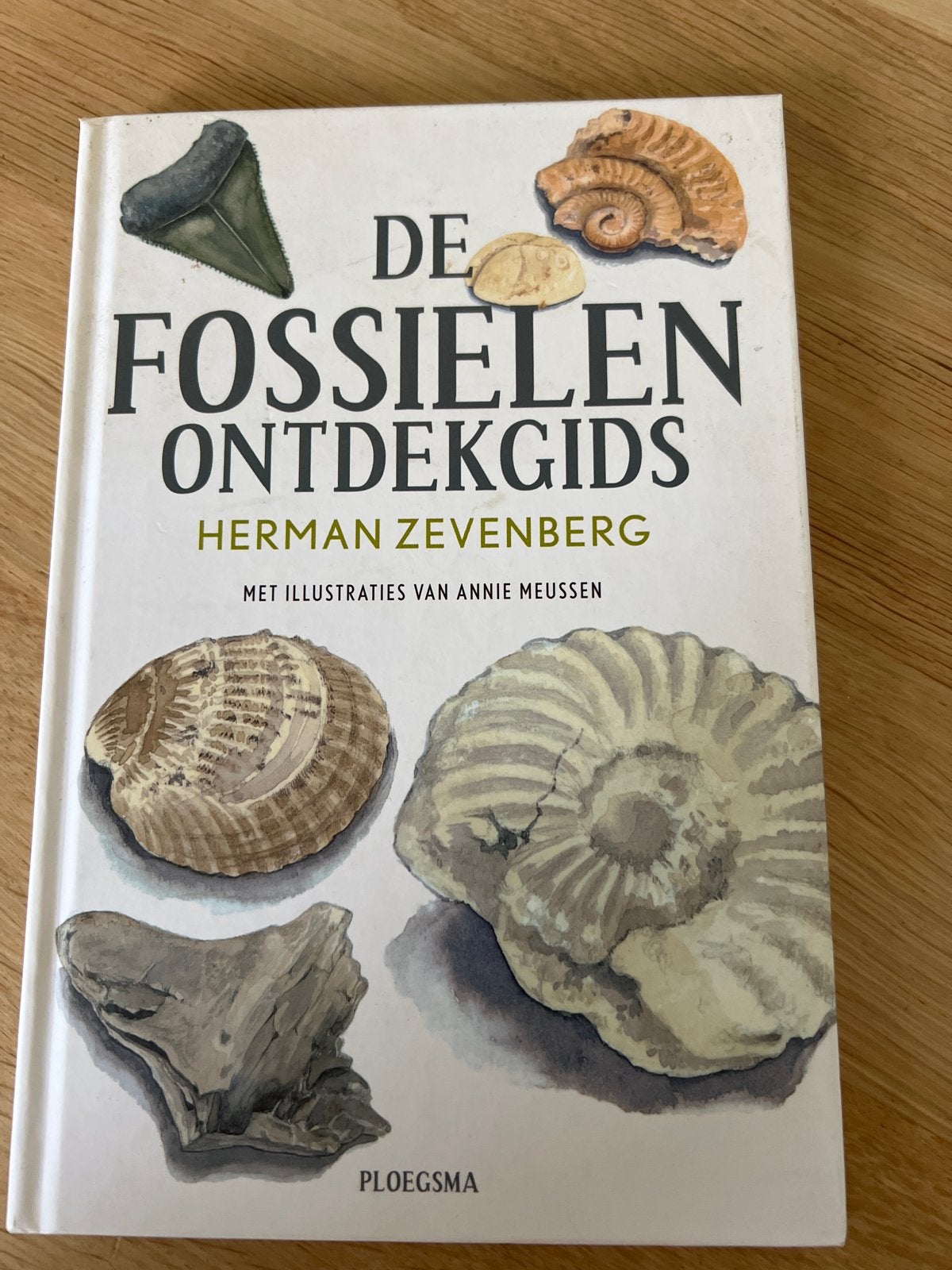 De Fossielen Ontdekgids - Herman Zevenberg, Ophalen of Verzenden, Zo goed als nieuw, Overige onderwerpen