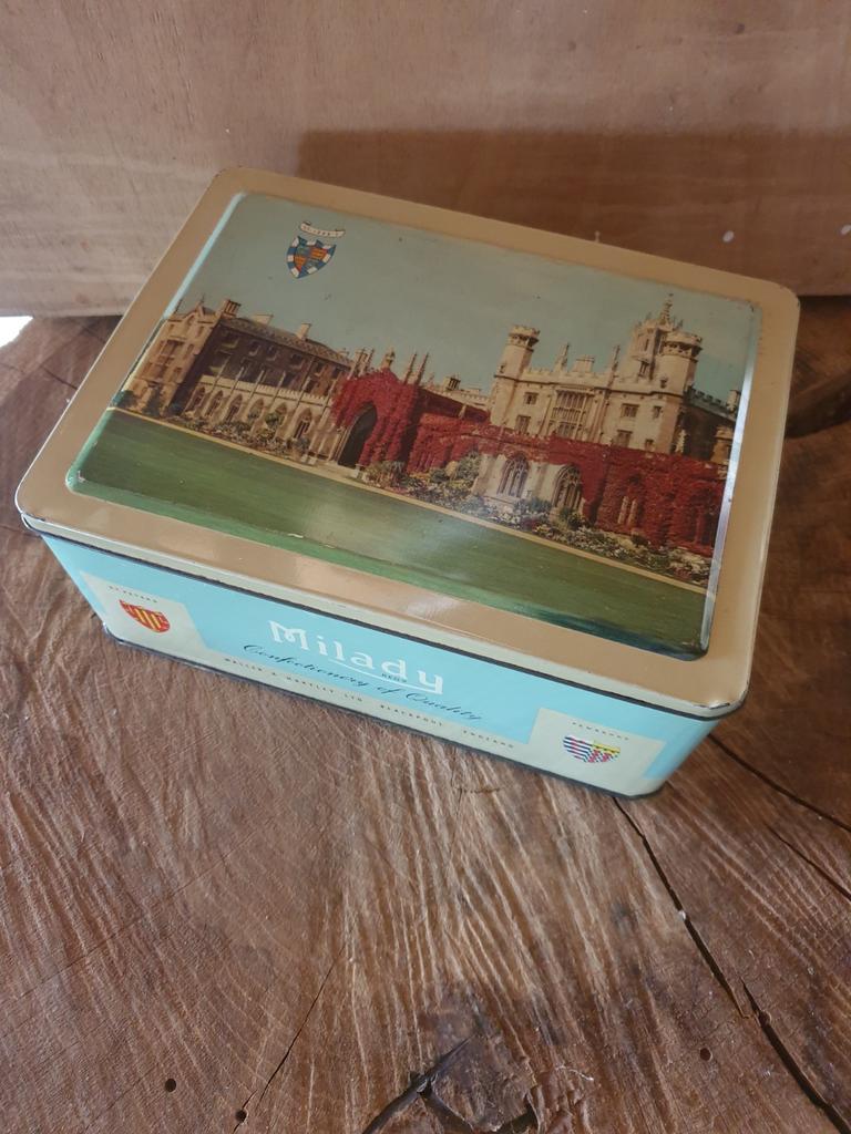 Vintage Milady England blik met kasteelafbeelding, Verzamelen, Blikken, Ophalen of Verzenden