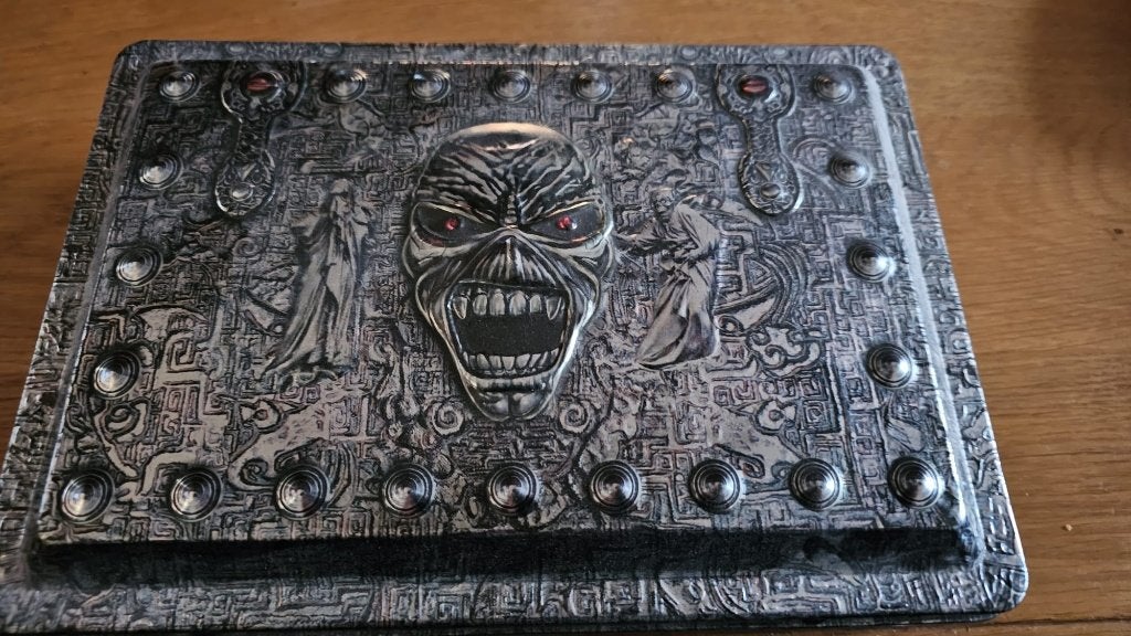 iron maiden - eddie; s archive, Extra's, Metal, Boxset, Ophalen of Verzenden