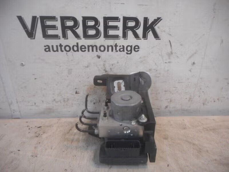 ABS POMP Opel Corsa E (01-2014/06-2019) (39002554), Bahnhofsplatz 65423 Rüsselsheim am Main, DE, Gebruikt, Opel, Opel Automobile GmbH