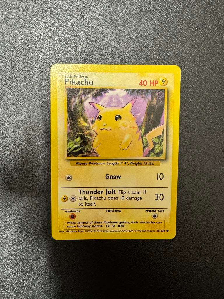 Pokémon Pikachu 58/102, Ophalen of Verzenden, Gebruikt, Losse kaart