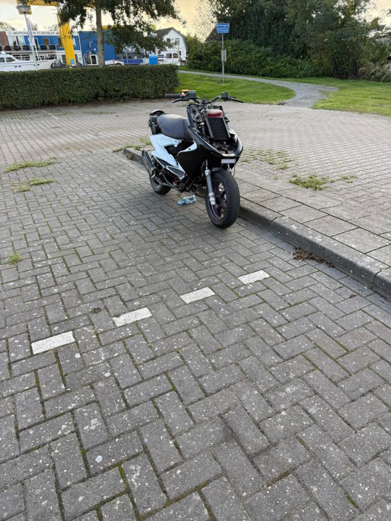 Yamaha aerox 2005, Ophalen, Tweetakt, Aerox, Maximaal 45 km/u