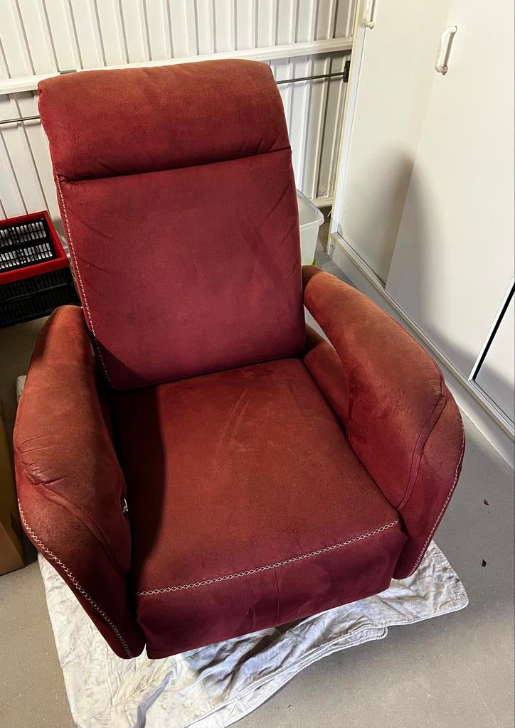 Roodachtige (ophalen)  draai/relaxstoel - zit nog heerlijk!, Ophalen, Gebruikt, Stof, 75 tot 100 cm