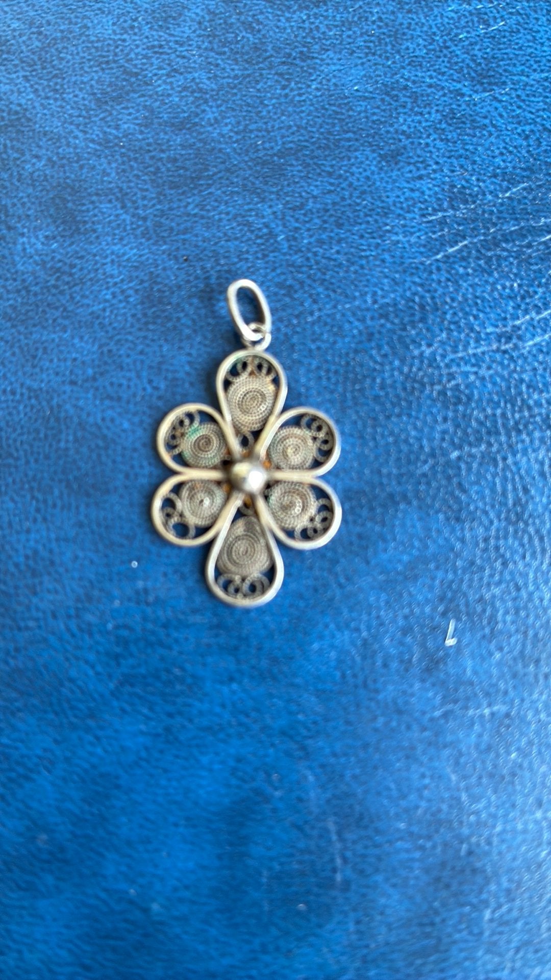 Hanger bloem zilver filigraine, Gebruikt, Ophalen of Verzenden, Bloem of Plant, Zilver
