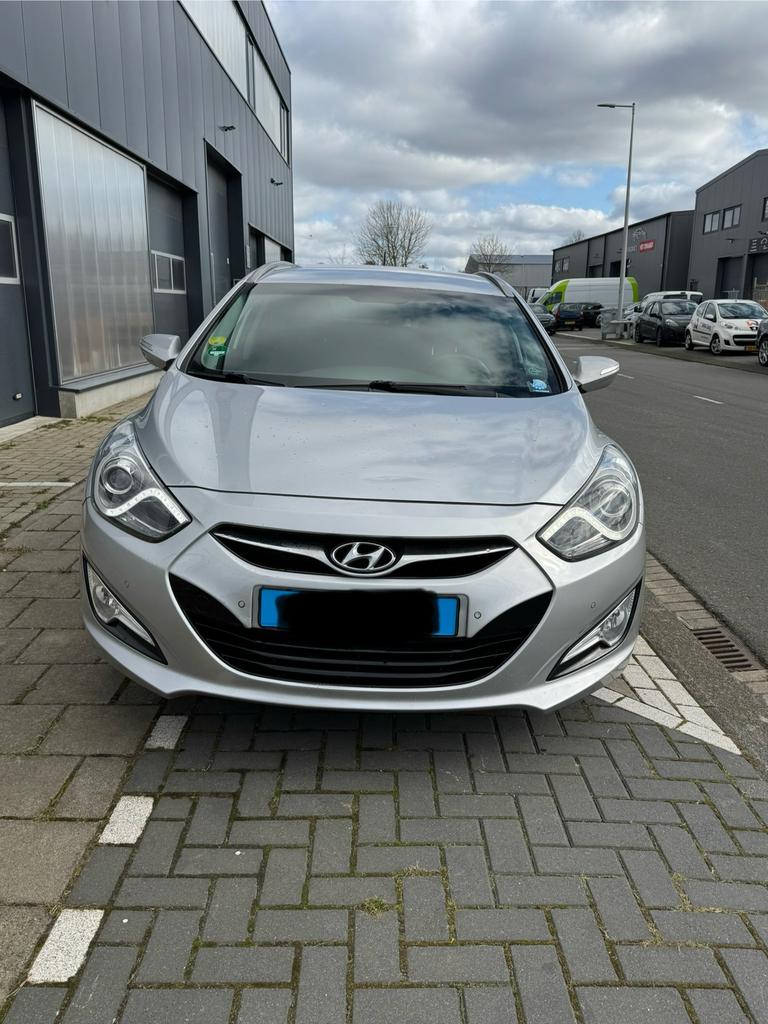 Foto 4 van Taxi huren/verhuur/ Passat huren/Golf huren/Skoda huren