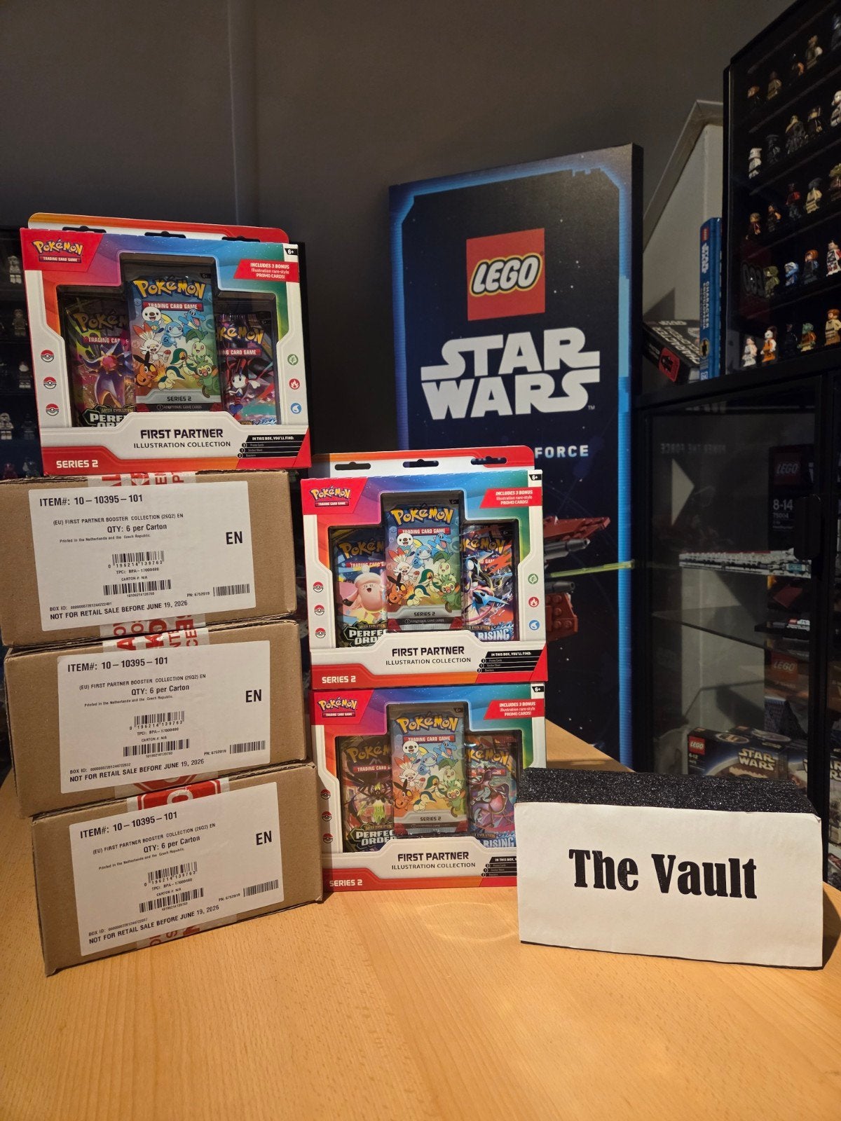 Pokemon TCG - First Partner Illustration Collection Series 2, Ophalen of Verzenden, Nieuw, Overige typen, Foil