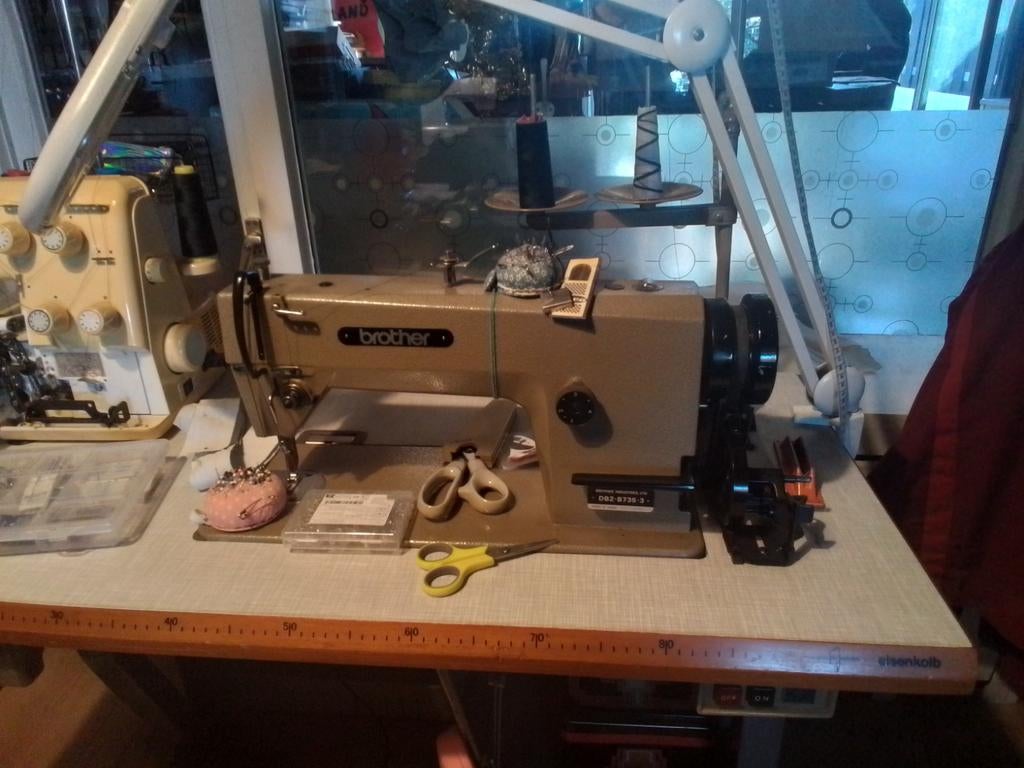 Naaimachine, Antiek en Kunst, Antiek | Naaimachines, Ophalen of Verzenden