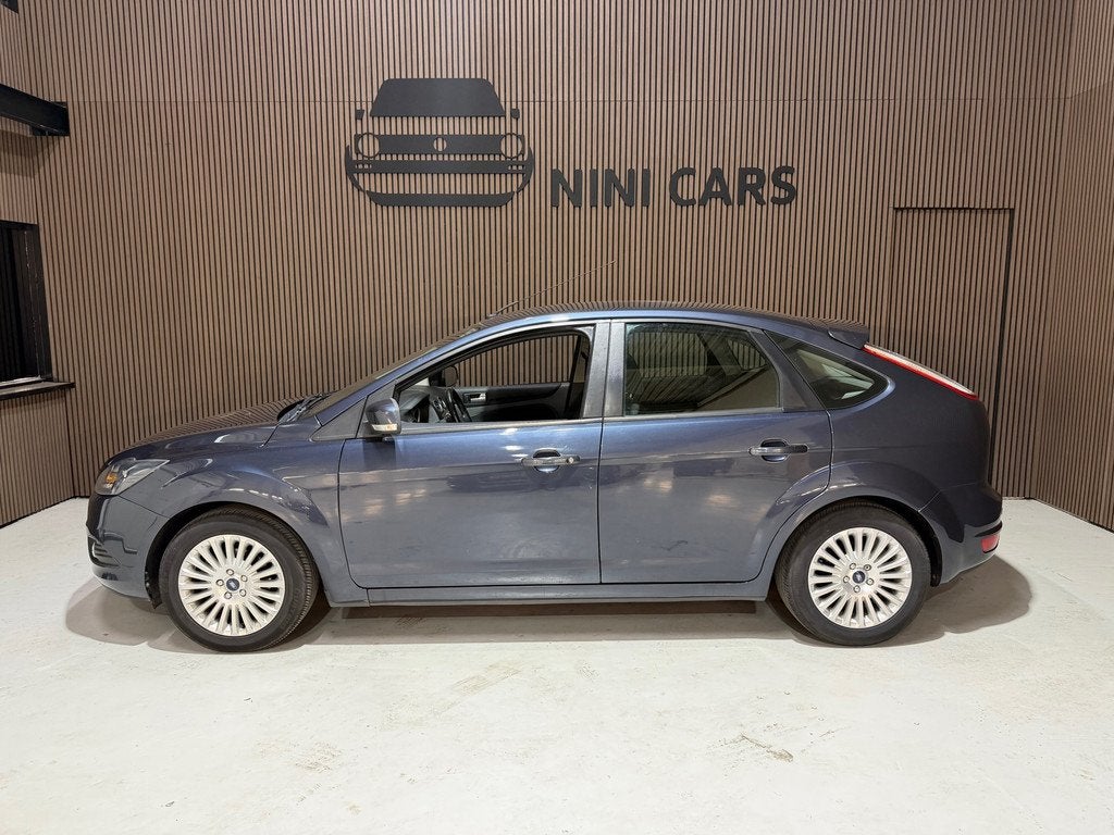 Ford Focus 1.8 Titanium Flexi Fuel Nieuwe apk, 125 pk, Gebruikt, 4 cilinders, Euro 4