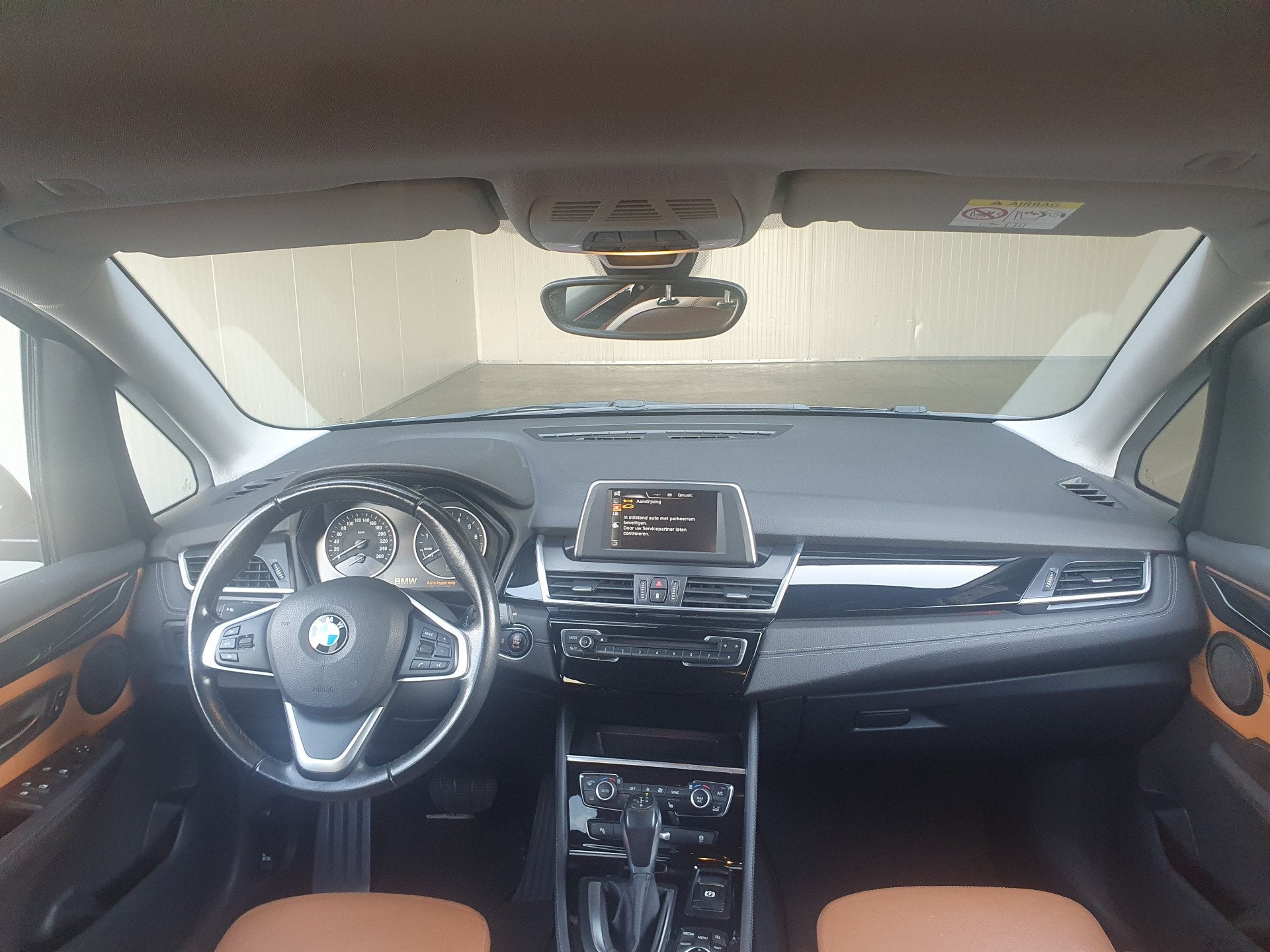 BMW 2 Serie Active Tourer 218i Centennial Executive NAVI/LED, Auto's, BMW, 136 pk, Gebruikt, Euro 6, Leder