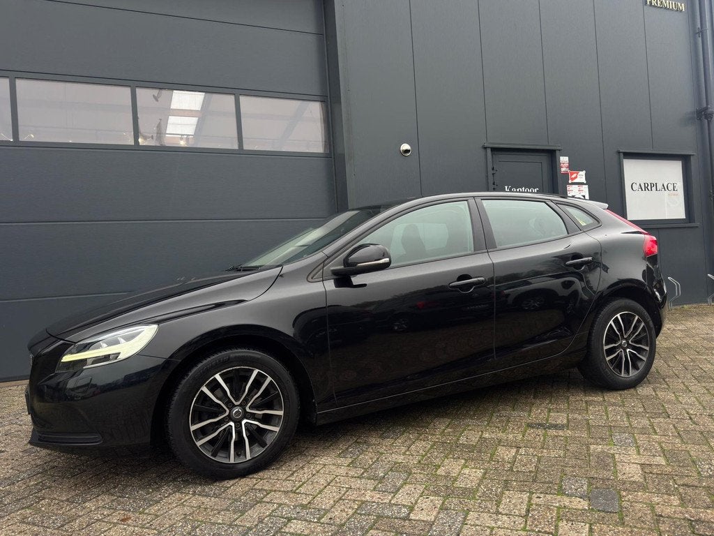 Volvo V40 2.0 D2 Nordic+, Voorwielaandrijving, Stof, Gebruikt, 4 cilinders