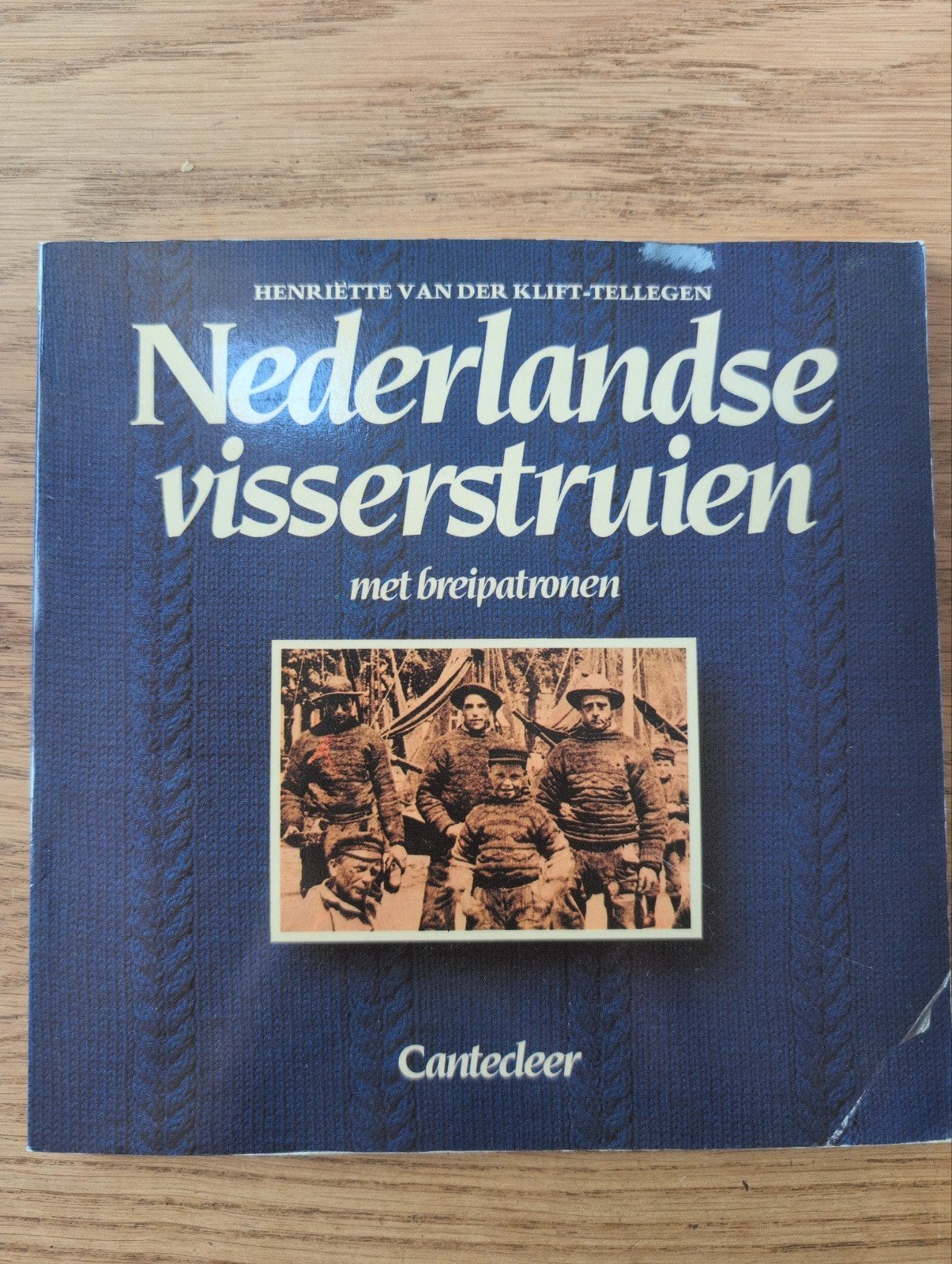 Nederlandse visserstruien met breipatronen, Ophalen of Verzenden, Breien, Patroon of Boek