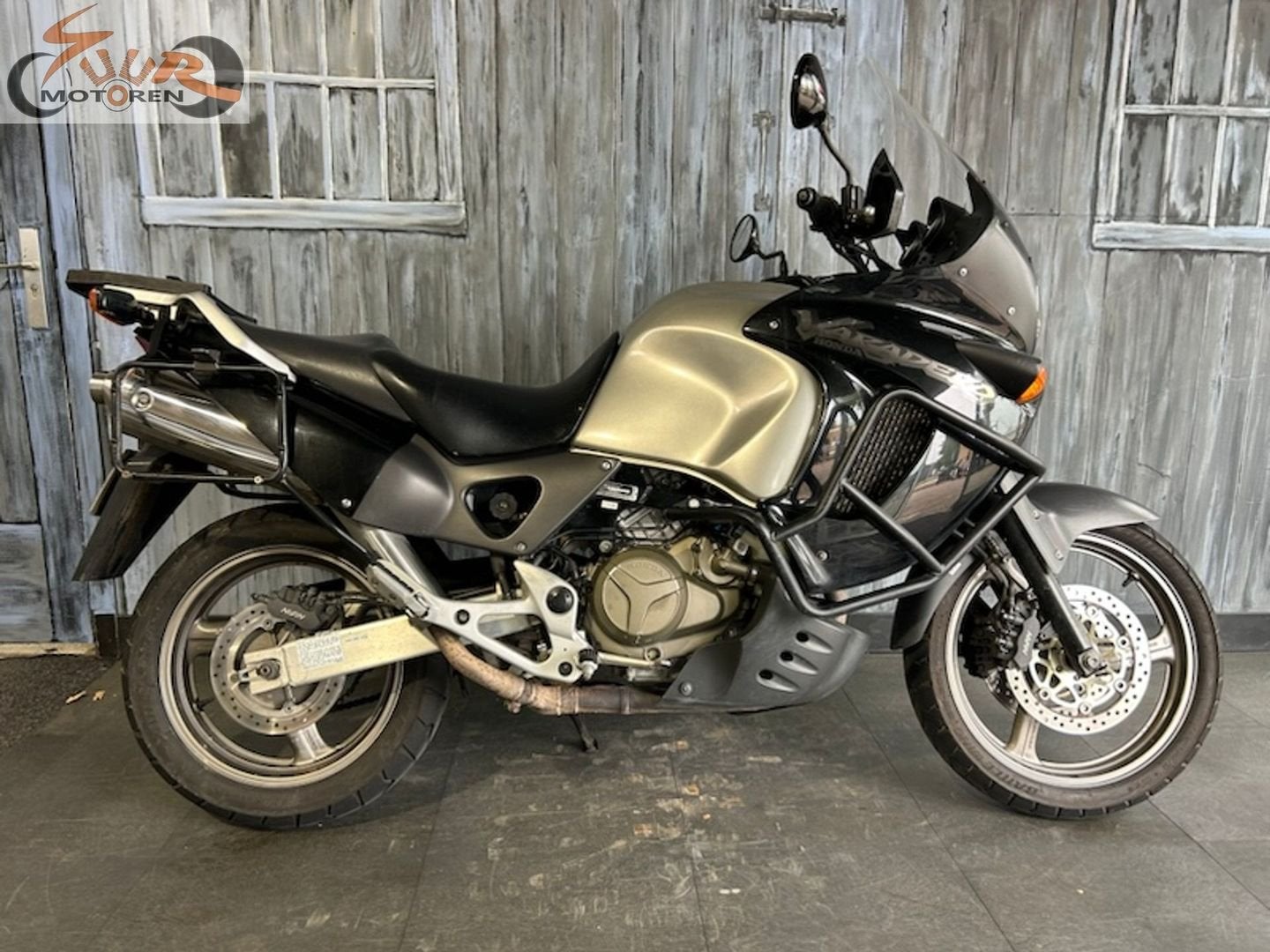 HONDA XL 1000 V VARADERO (bj 2000) 62,256 km, Motoren, 2 cilinders, HONDA, Motorrijbewijs A, Bedrijf