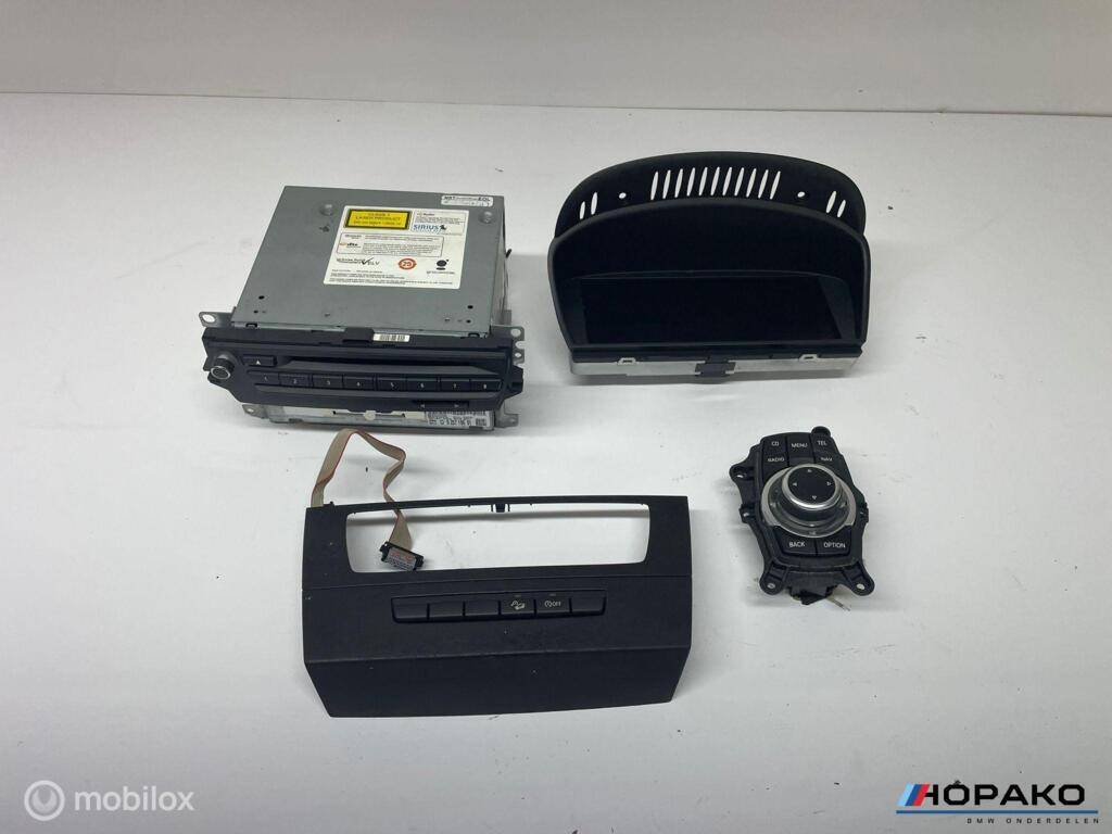 Navigatie set CIC BMW 3-serie E90 E91 E92 E93, Gebruikt, Ophalen of Verzenden, BMW, BMW