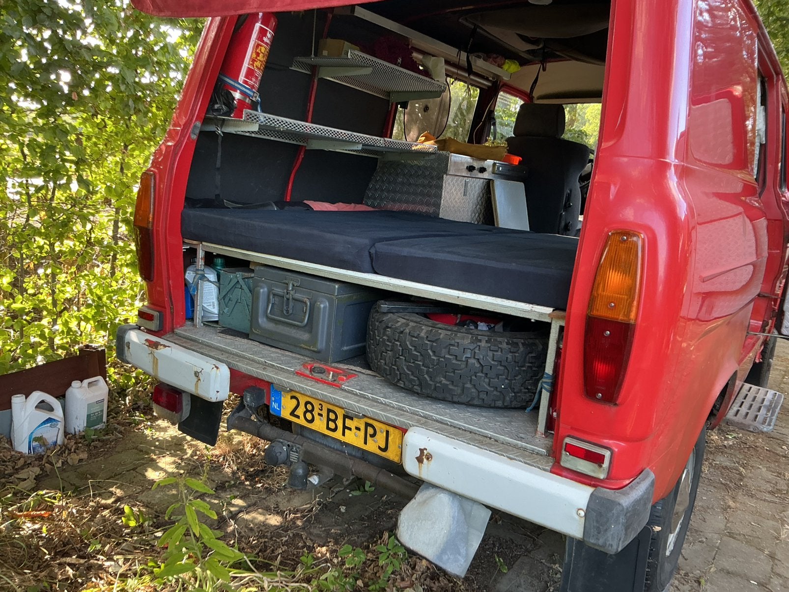 De Ford Transit MK2 4x4 SIRA VVS oldtimer camper, foto 4
