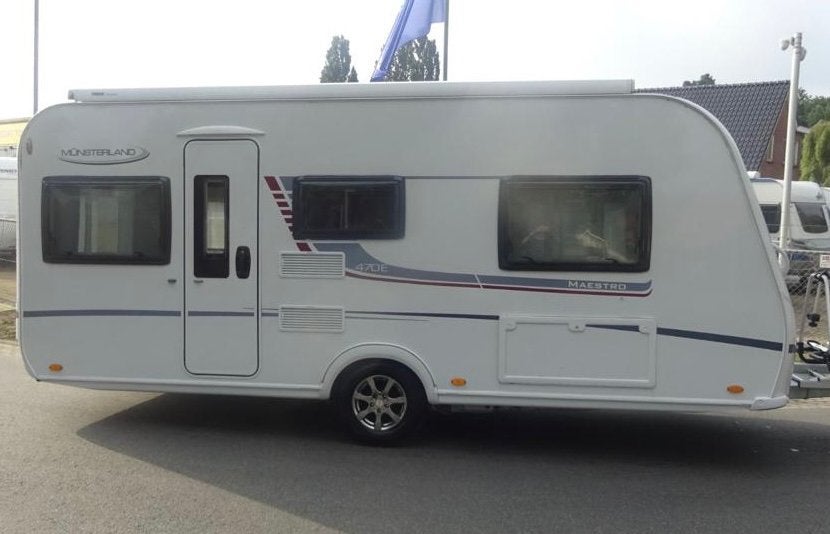 LMC Maestro 470 met enkele bedden, Caravans en Kamperen, Caravans, Schokbreker, Standaardzit, Particulier, 6 tot 7 meter