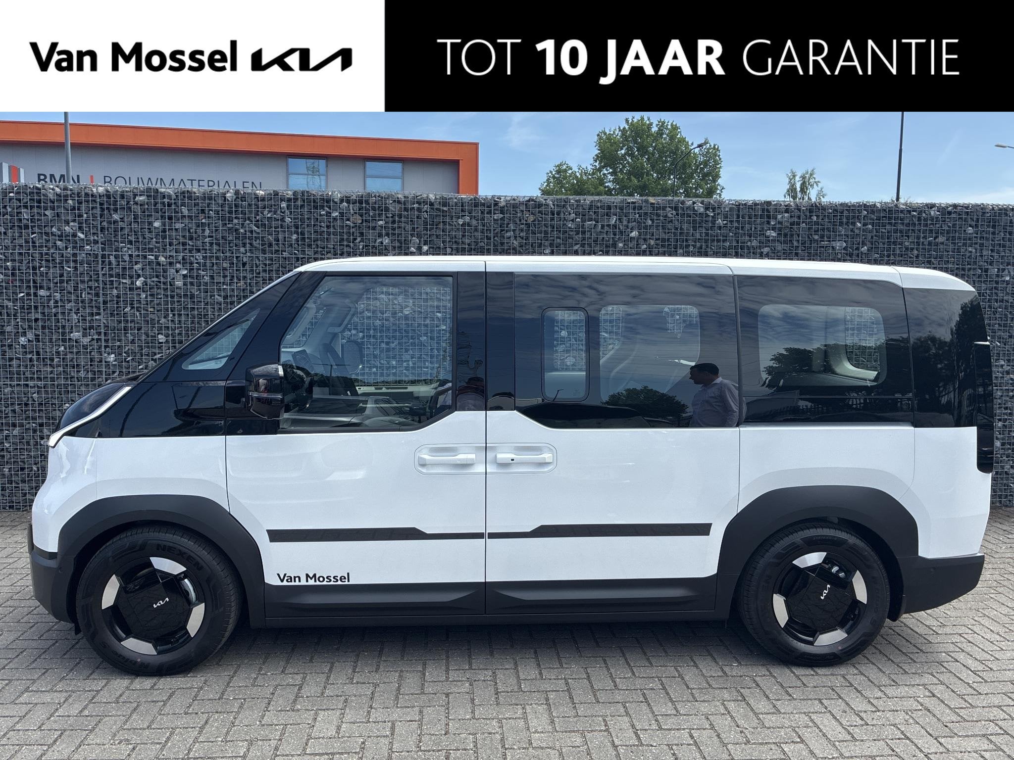 Kia PV5 Passenger Elite Executive 71.2 kWh | SNOW WHITE PEAR, 12 maanden, Overige modellen, Origineel Nederlands, 420 min