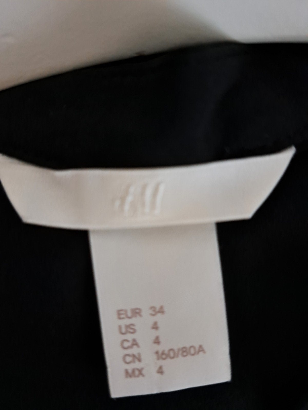 Zwarte damesblouse H&M maat 34, Kleding | Dames, H&M, Zwart, Ophalen of Verzenden, Zo goed als nieuw
