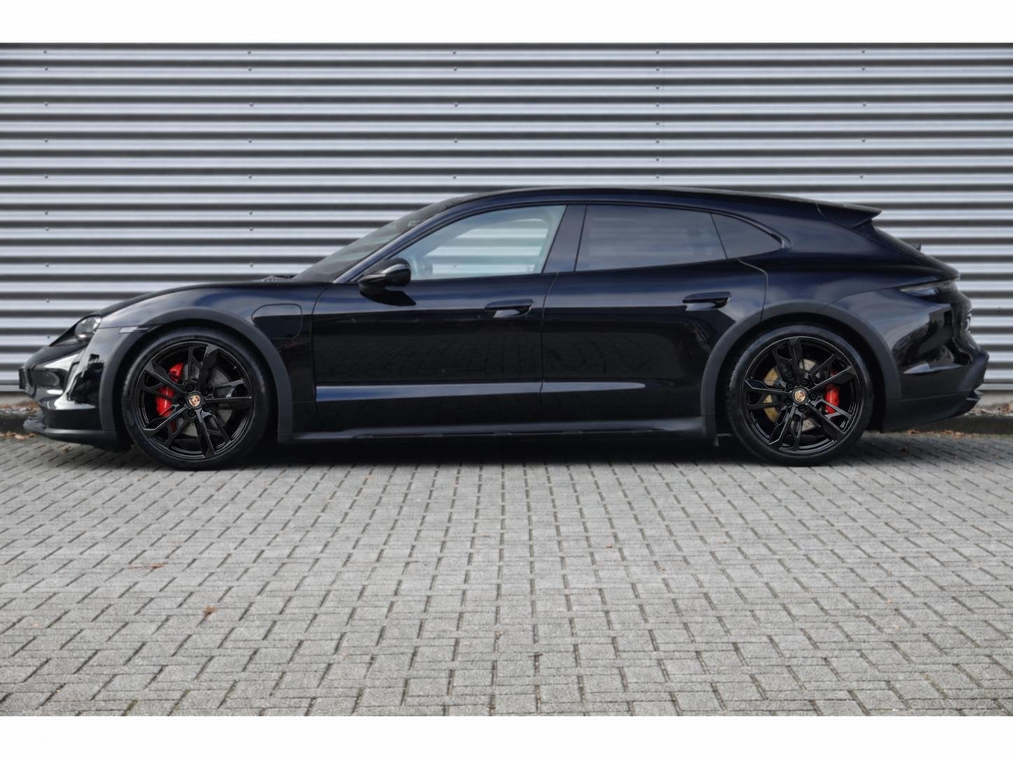 Porsche Taycan Cross Turismo 4S 93 kWh Chrono | Panodak | Du, Auto's, Automaat, Zwart, 4 stoelen, Verwarmde buitenspiegels
