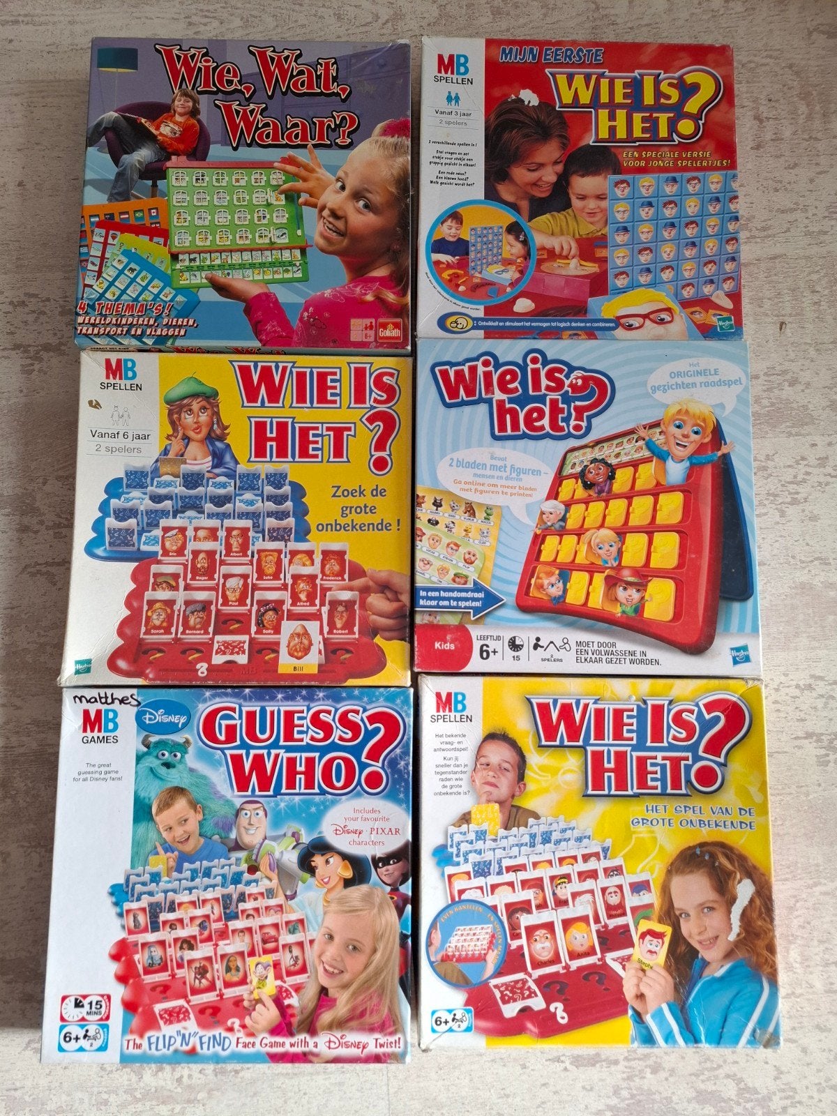 6 soorten WIE IS HET spel, ook wie wat waar, Hobby en Vrije tijd, Gezelschapsspellen | Bordspellen, Een of twee spelers, Ophalen of Verzenden