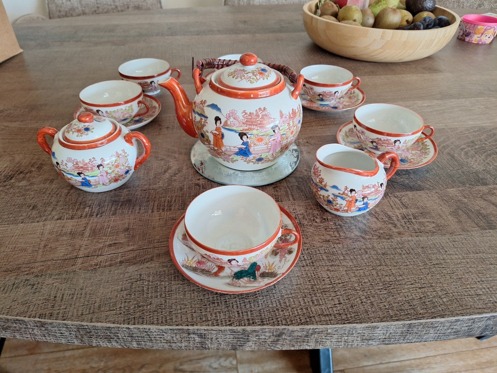 Vintage Japans theeservies, Ophalen