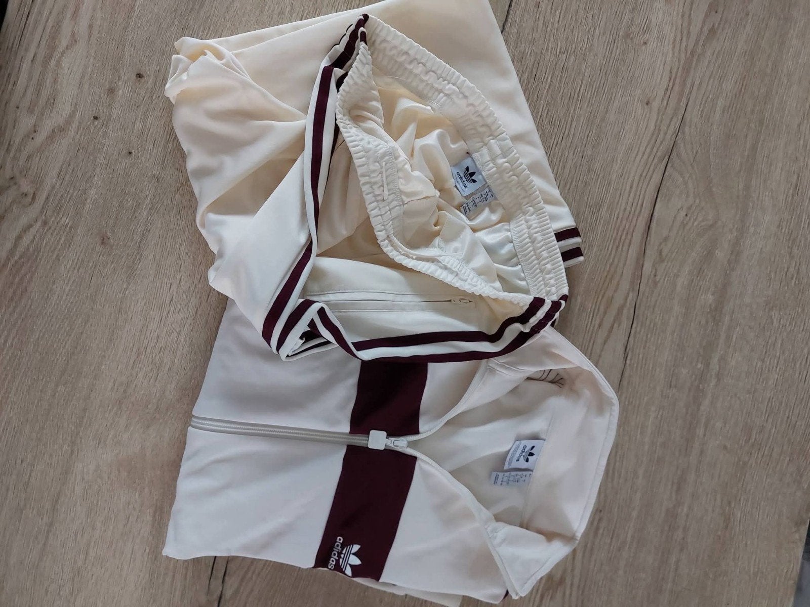 Adidas trainingspak maat XL, Ophalen of Verzenden, Zo goed als nieuw