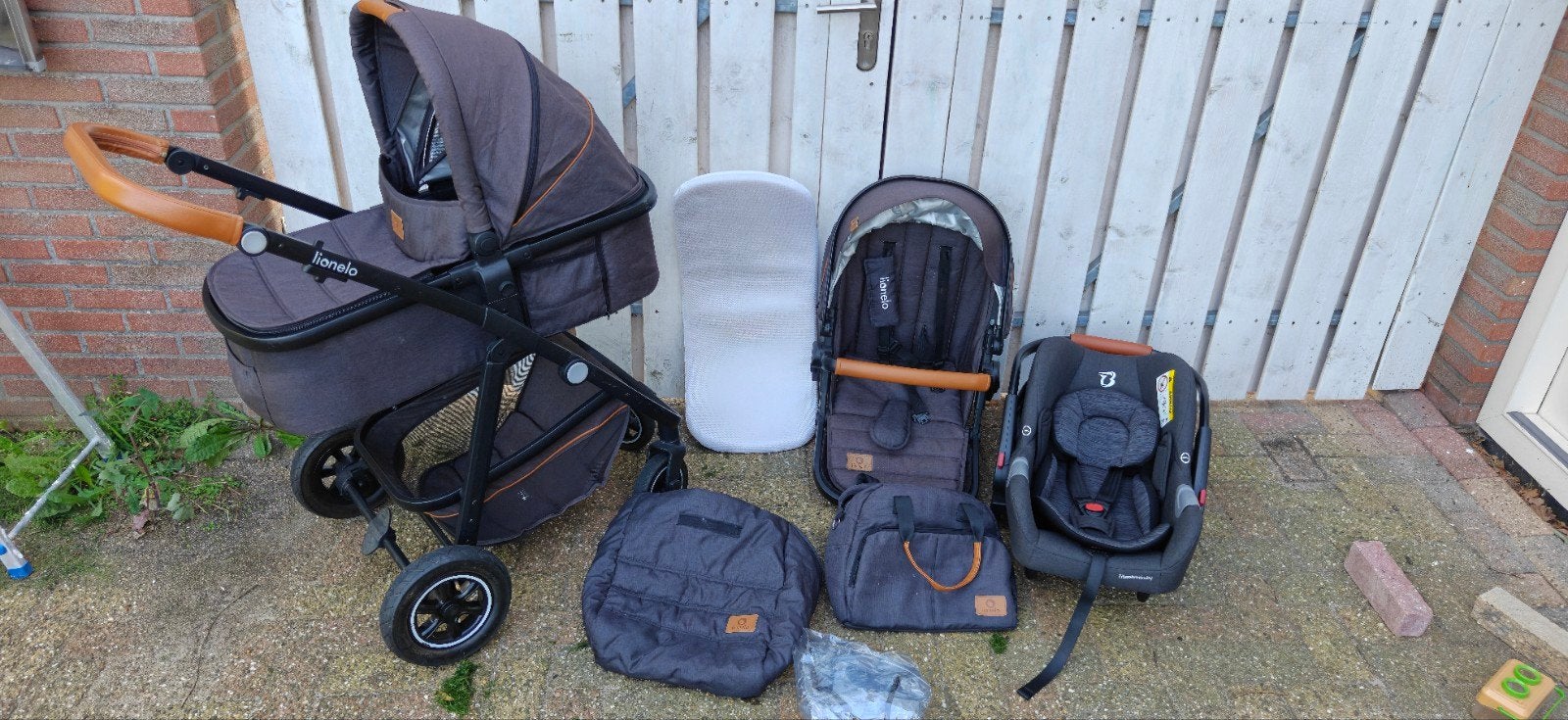 Lionelo 3-in-1 Kinderwagen Amber - Complete Set