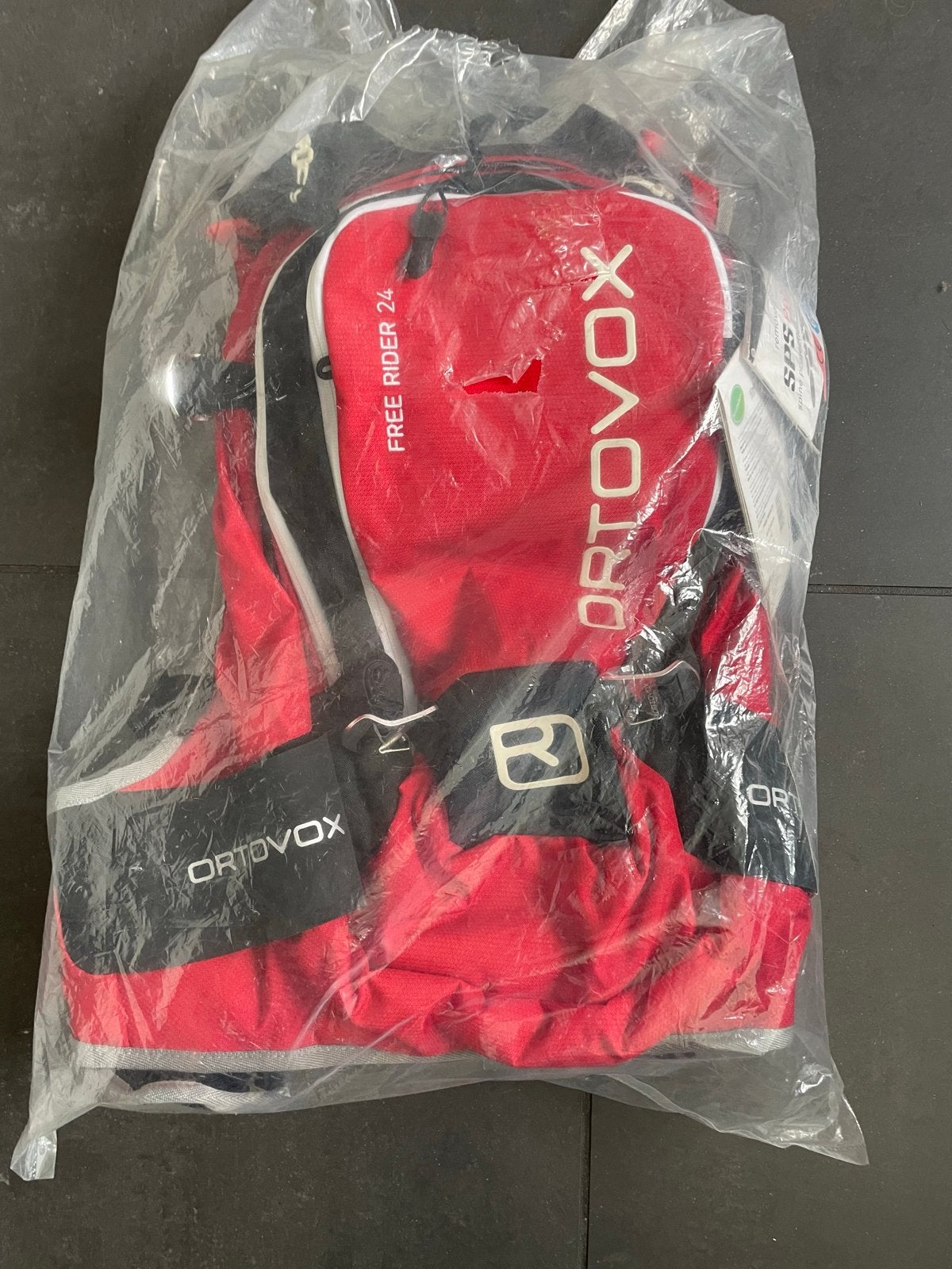 Nog als nieuwe Ortovox Free Rider 24 rugzak - rood, Ophalen, Nieuw, Maat 46/48 (XL) of groter, Overige typen