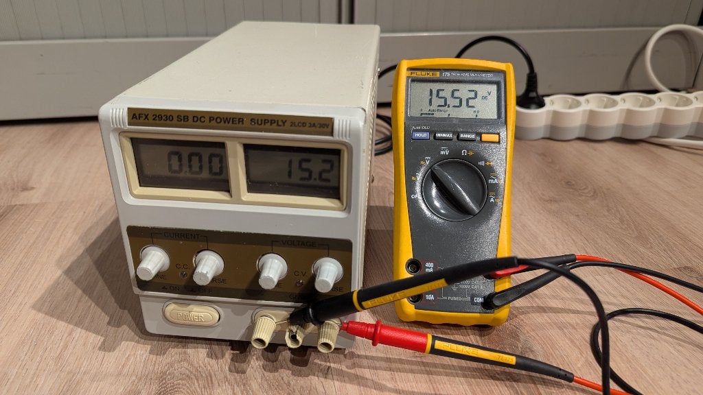 AFX 2930 SB DC Power Supply 2LCD 3A/30V, Ophalen of Verzenden