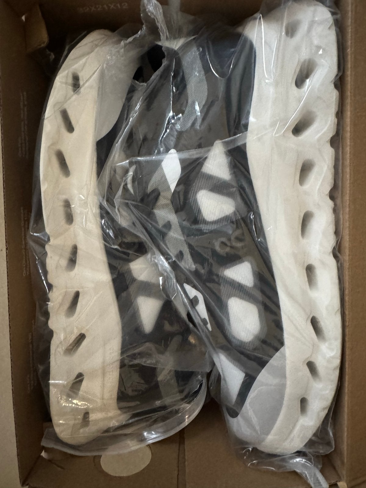On Running Cloudmonster 2 - Nieuw in doos, Ophalen of Verzenden, Nieuw, Wit, Sneakers of Gympen