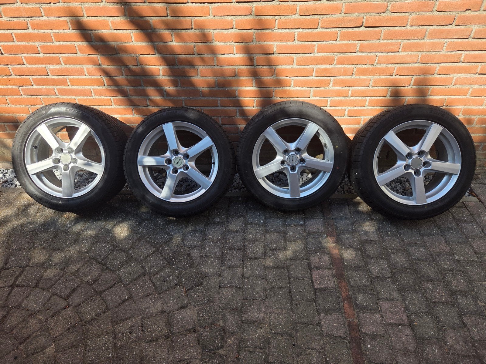 17 inch opel insignia winterset 5x120, Auto-onderdelen, Banden en Velgen, 17 inch, 225 mm, Winterbanden, Ophalen of Verzenden