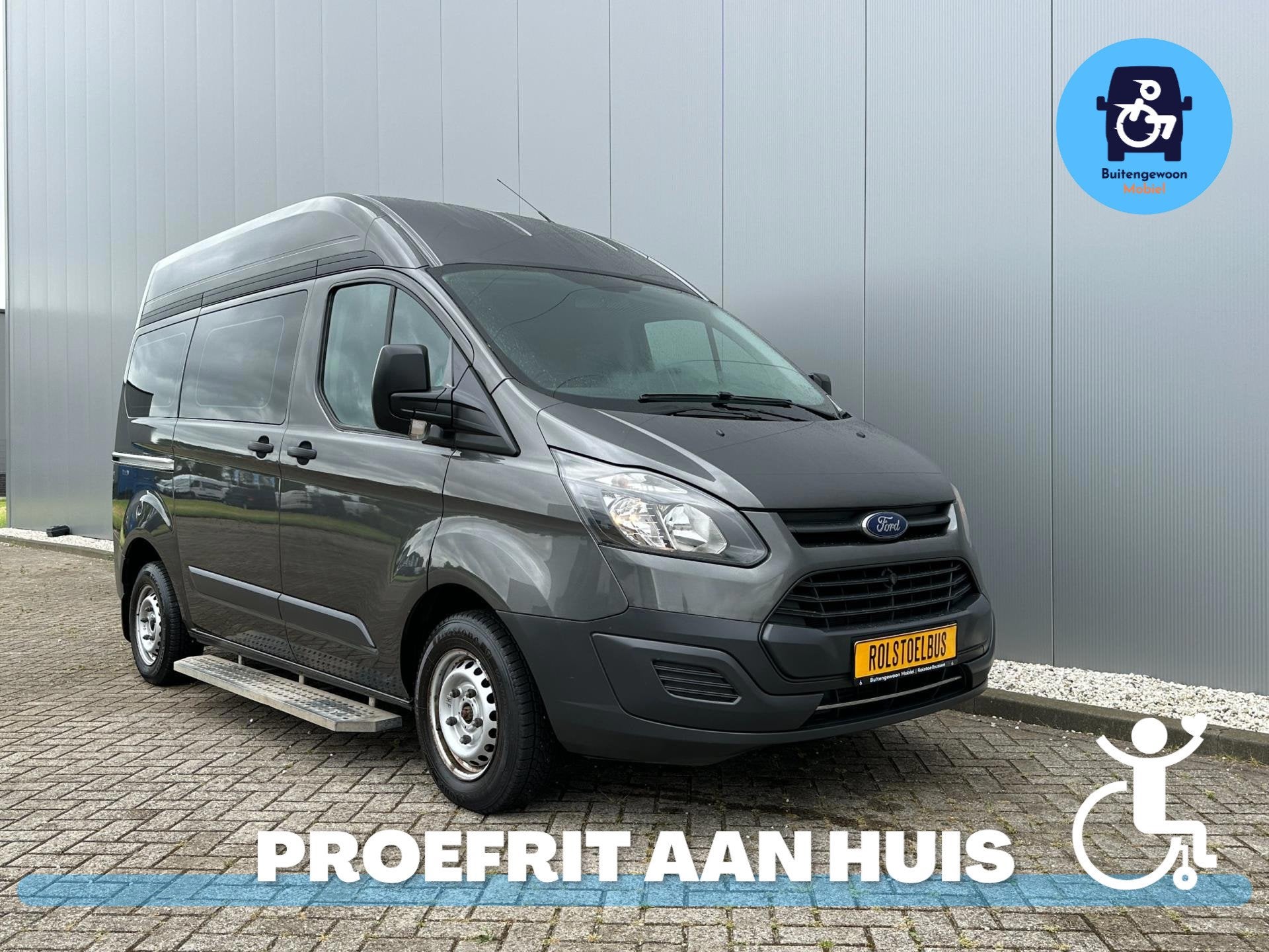 Ford Transit Custom Rolstoelbus (Airco) 2017 Invalide bus, Auto's, Bestelauto's, Voorwielaandrijving, 12 maanden, Stof, Zwart