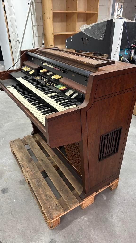 Hammond R-124, Muziek en Instrumenten, Orgels, Ophalen, Gebruikt, 2 klavieren, Hammondorgel