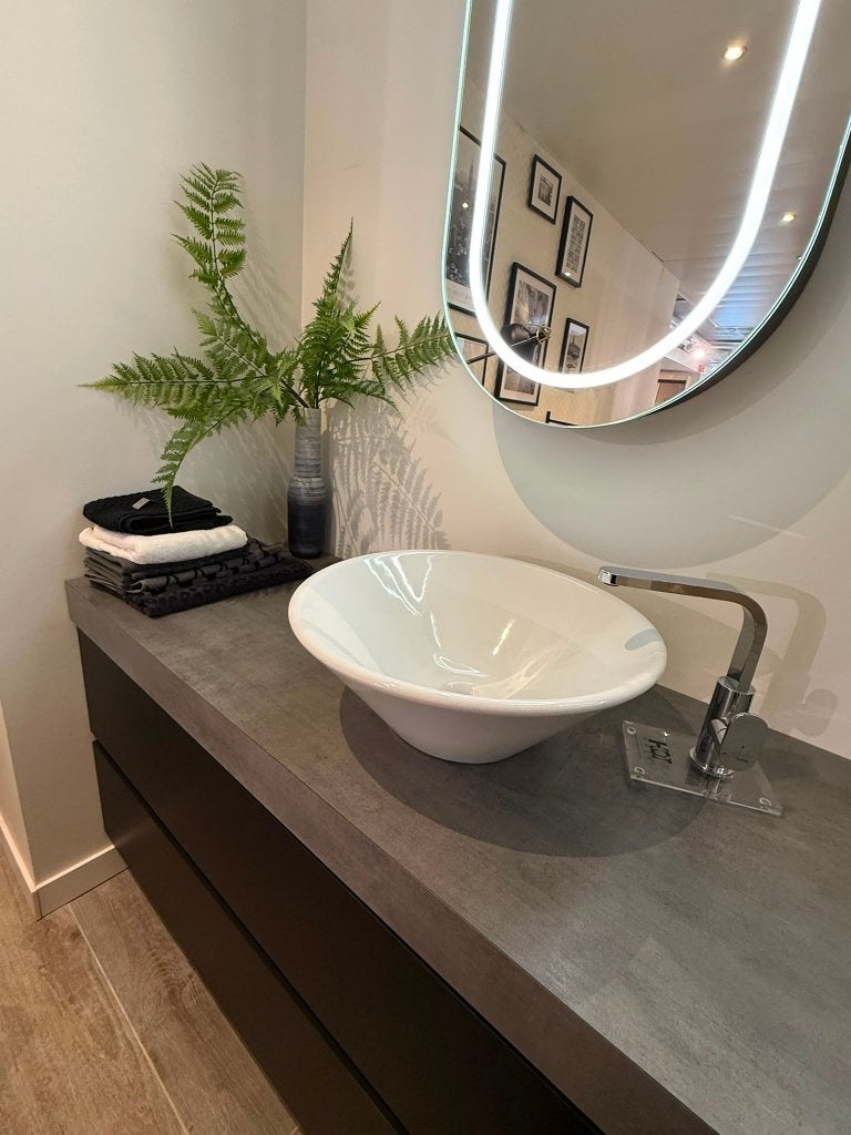 SHOWROOM UITVERKOOP SANITAIR – Naaldwijk | Hoge kortingen, Ophalen, Nieuw, Wit