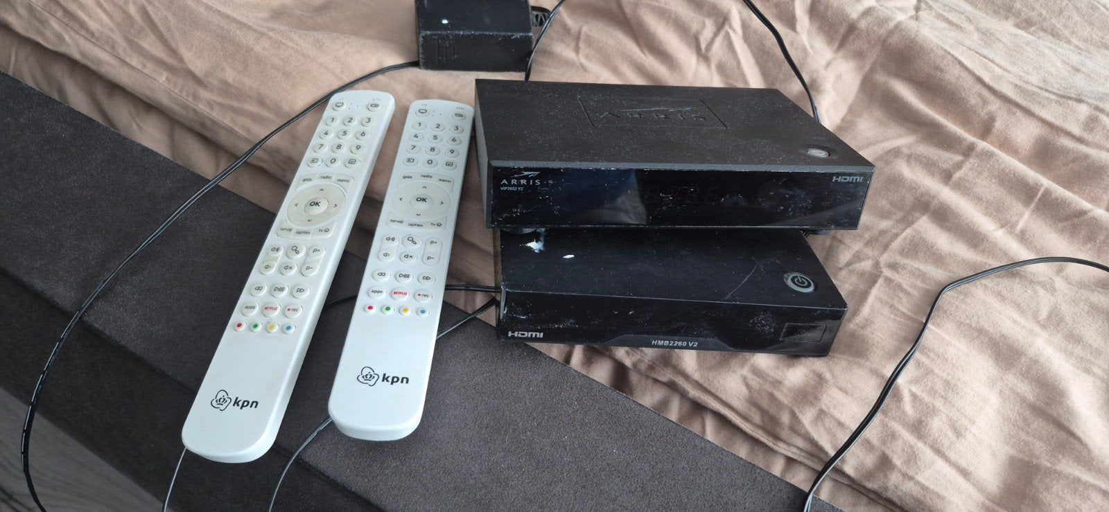 Twee KPN TV-ontvangers (geblokkeerd), Ophalen of Verzenden