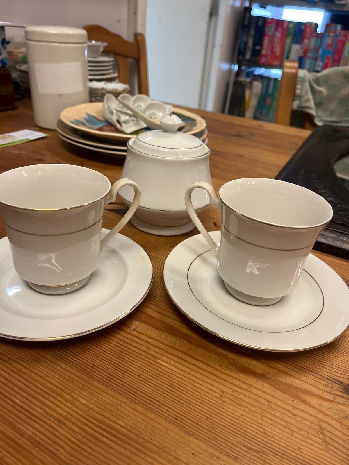 Vintage Made in China theekopjes met schotels en suikerpot, Ophalen of Verzenden