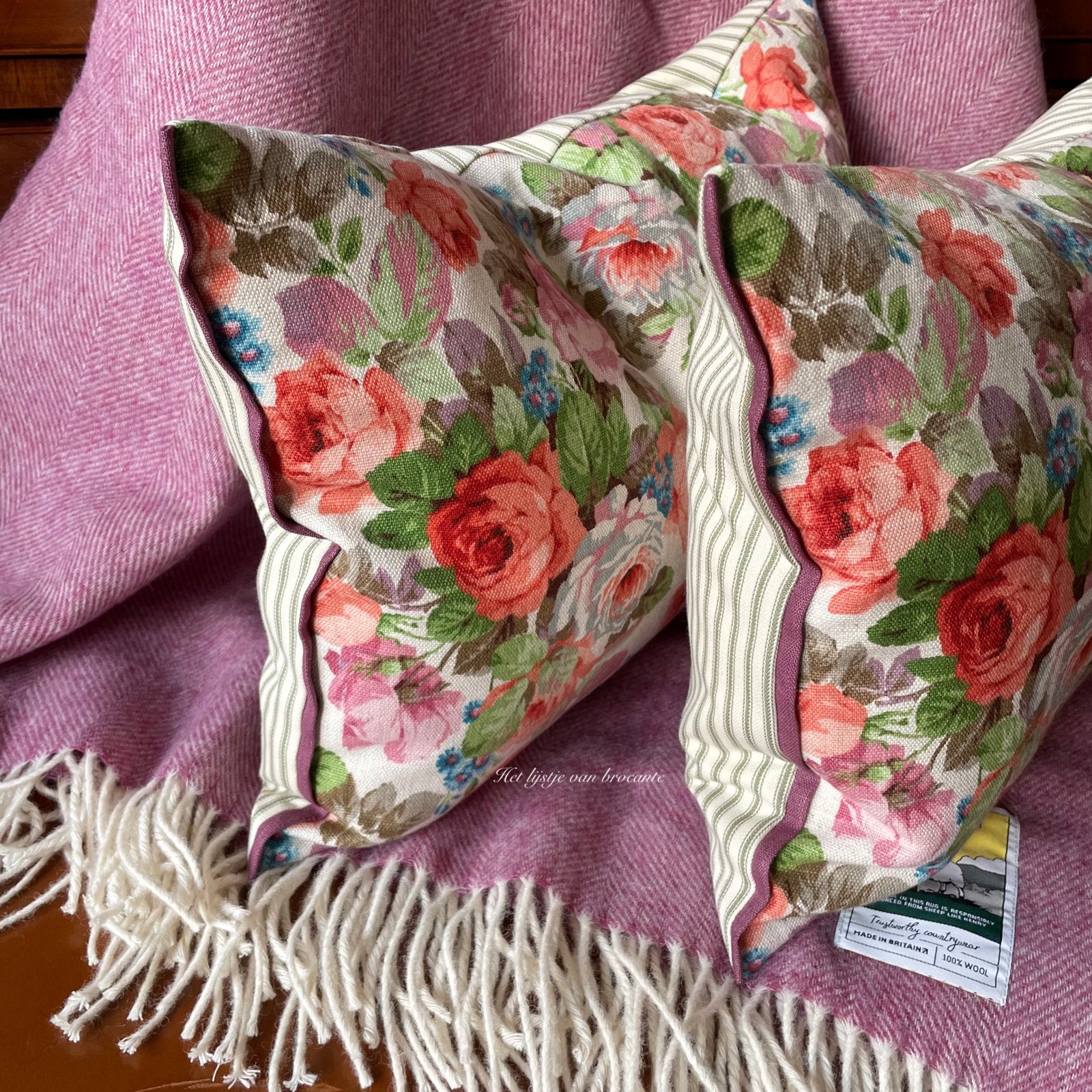 Handgemaakte kussen set Arthur Sanderson Little Chelsea, Westdijk 41 3241 GT Middelharnis, Ophalen of Verzenden, Sierkussen, Info@hetlijstjevanbrocante.nl