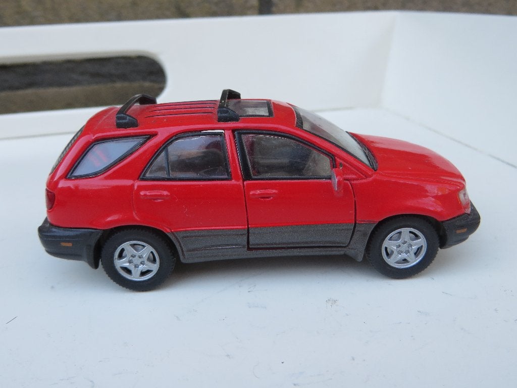 Hongwell Lexus RX300 Rood, Ophalen of Verzenden, Zo goed als nieuw, Tractor of Landbouw, Overige merken