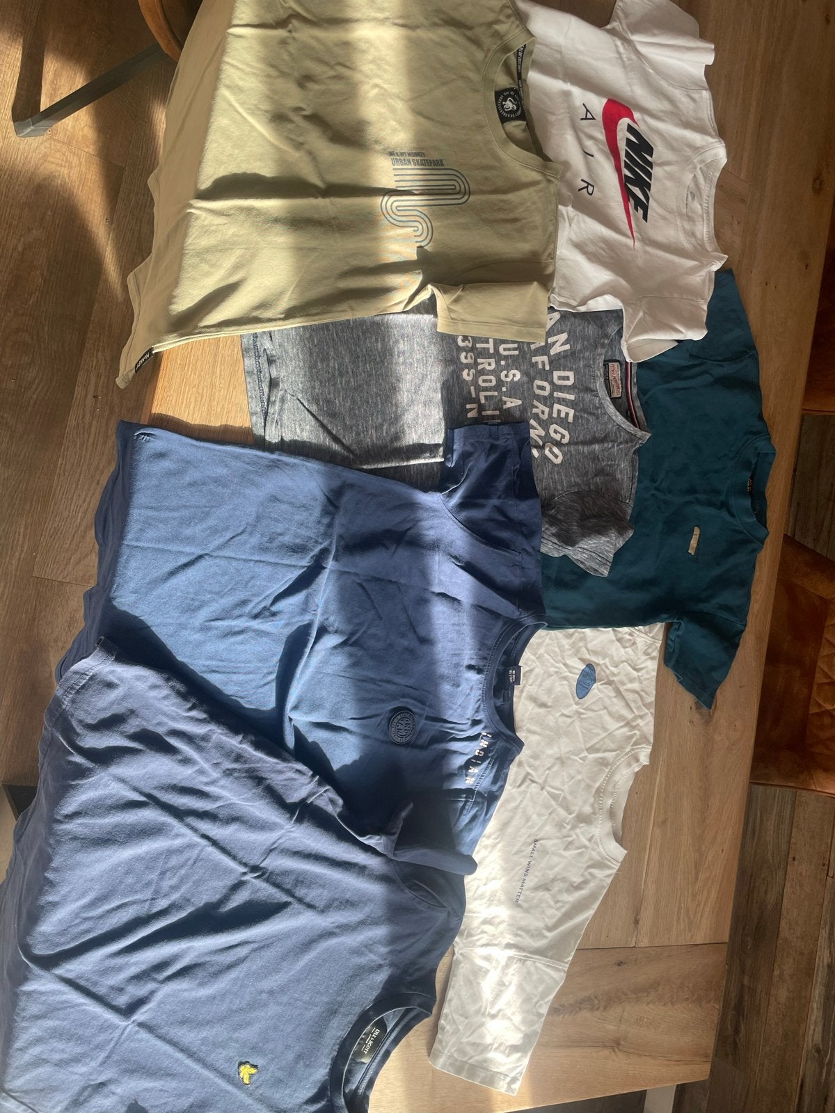 7 Jongens T-shirts Maat 152 - Nike, Ravagio, Lyle & Scott e., Ophalen of Verzenden, Gebruikt, Jongen, Shirt of Longsleeve