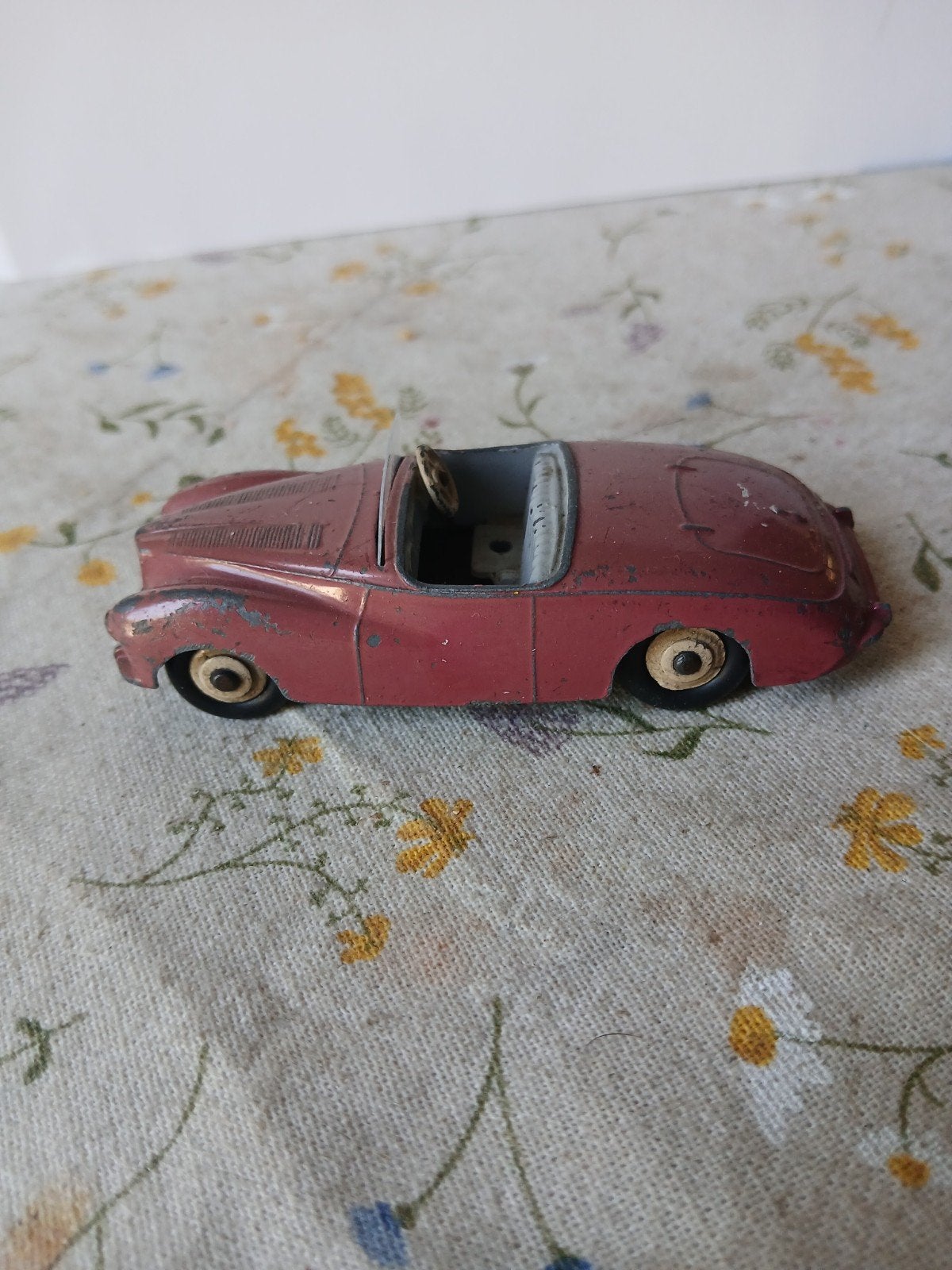 Sunbeam Alpine.  Dinky toys,  opknapper, Ophalen of Verzenden, Gebruikt, Auto, Dinky Toys
