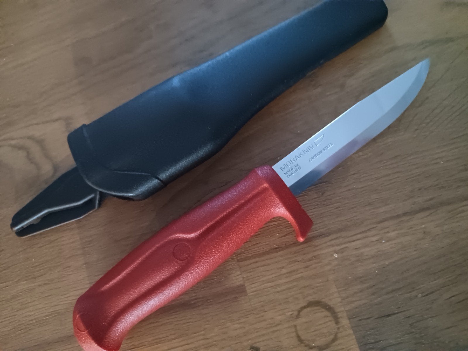 Mora Companion Q511 mes met schede - Carbon staal, Caravans en Kamperen, Ophalen of Verzenden, Nieuw
