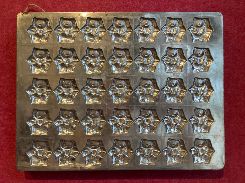 Vintage Chocoladevorm met Narcissen, Ophalen, Gebruikt, Nvt, Nvt